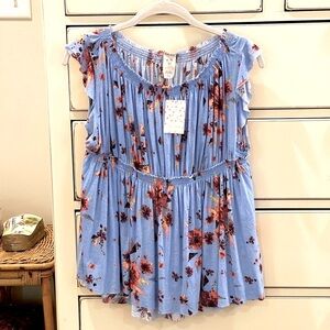 NWT We the Free Small Blue Floral Top